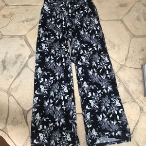 Cute flower pants